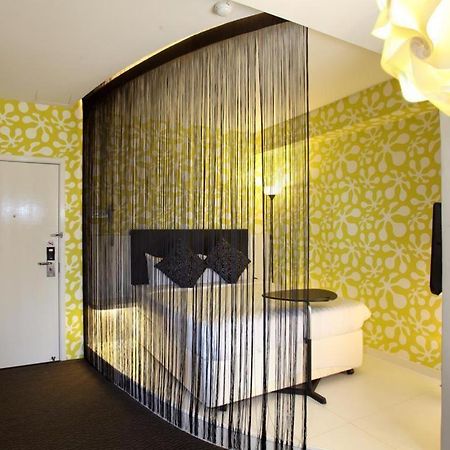 Hotel Zamburger Bliss Johor Bahru Eksteriør bilde