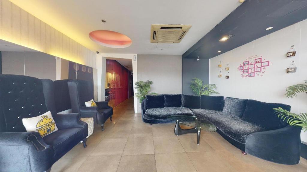 Hotel Zamburger Bliss Johor Bahru Eksteriør bilde
